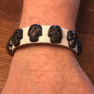 Distressed White leather and metal skull bracelet